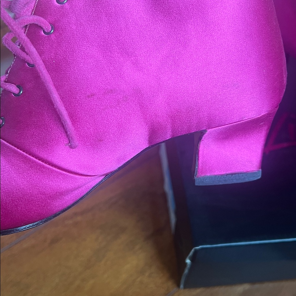 YVES SAINT LAURENT Pink Satin Boots Size 6 - Picture 12 of 17